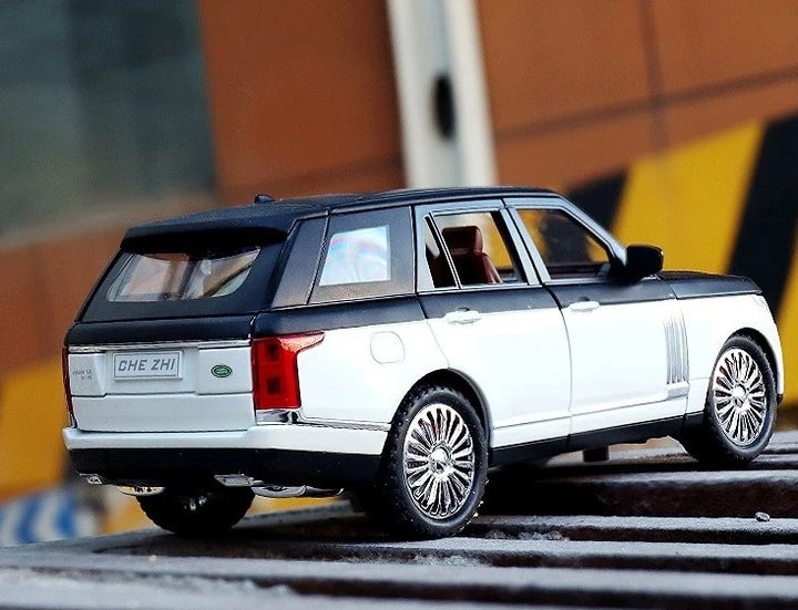 Range Rover Vogue 1:24 21cm