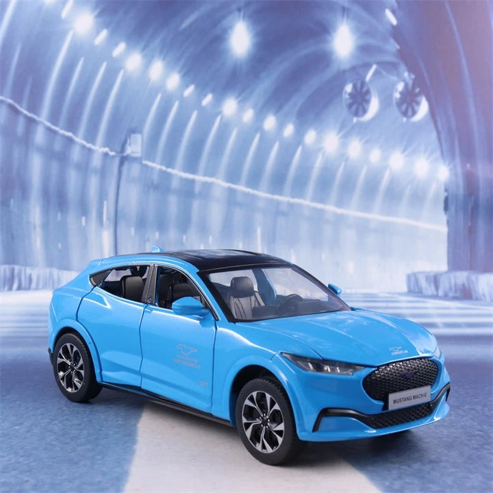Ford Mustang Mach-E SUV Elétrico 1:24