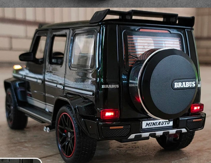 Mercedes Benz BRABUS G800 1:24
