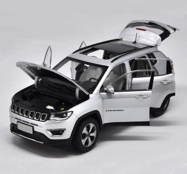 Jeep Compass 1:18