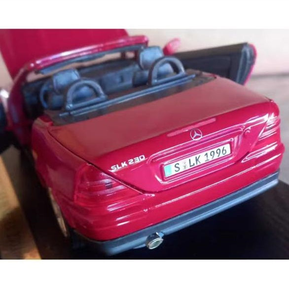Mercedes Benz SLK 230 1:18