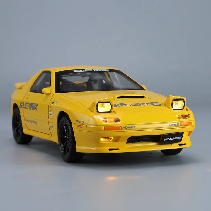 Mazda RX7 1:24