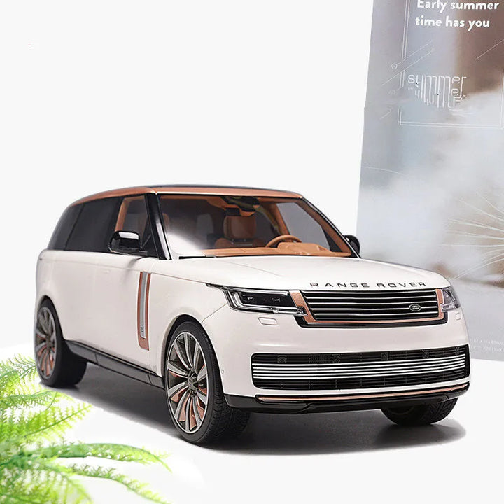 Range Rover 1:18 29cm
