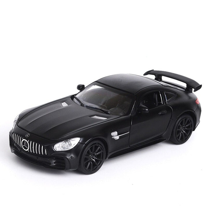 Mercedes Benz AMG GTR 1:32