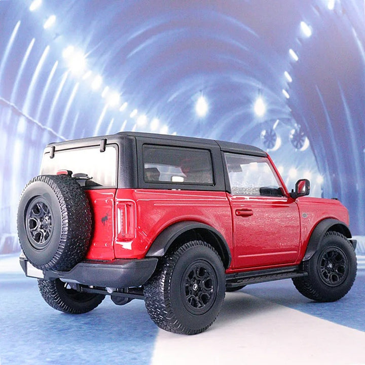 Ford Bronco Wildtrak 1:18