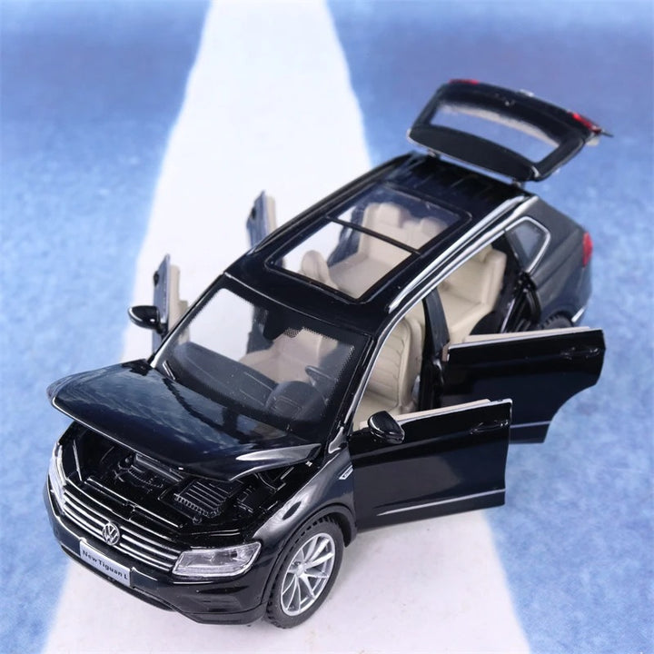 Volkswagen Tiguan 1:32