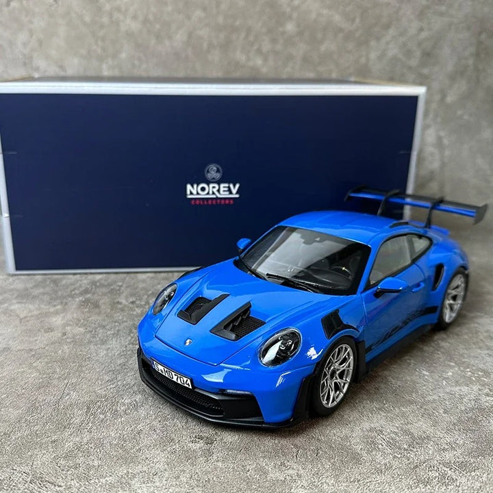 PORSCHE 911 GT3 1:18