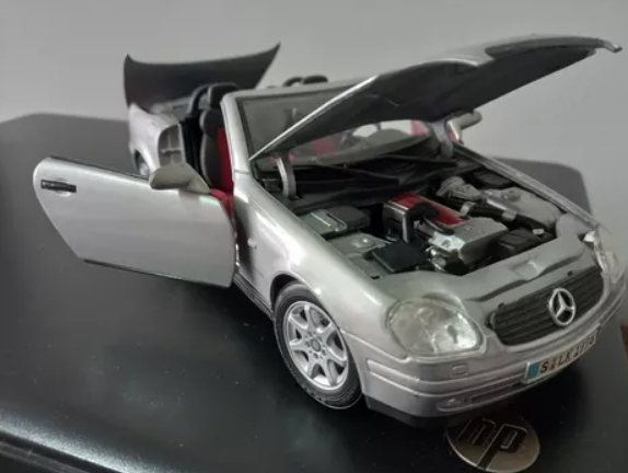 Mercedez Bens Slk 230 1:18