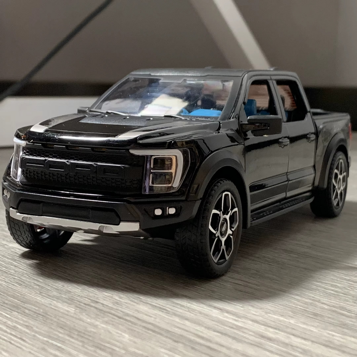 Ford Raptor F150 1:24 25cm