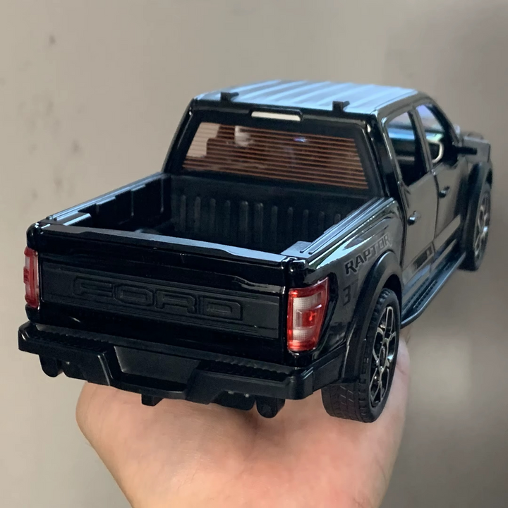 Ford Raptor F150 1:24 25cm