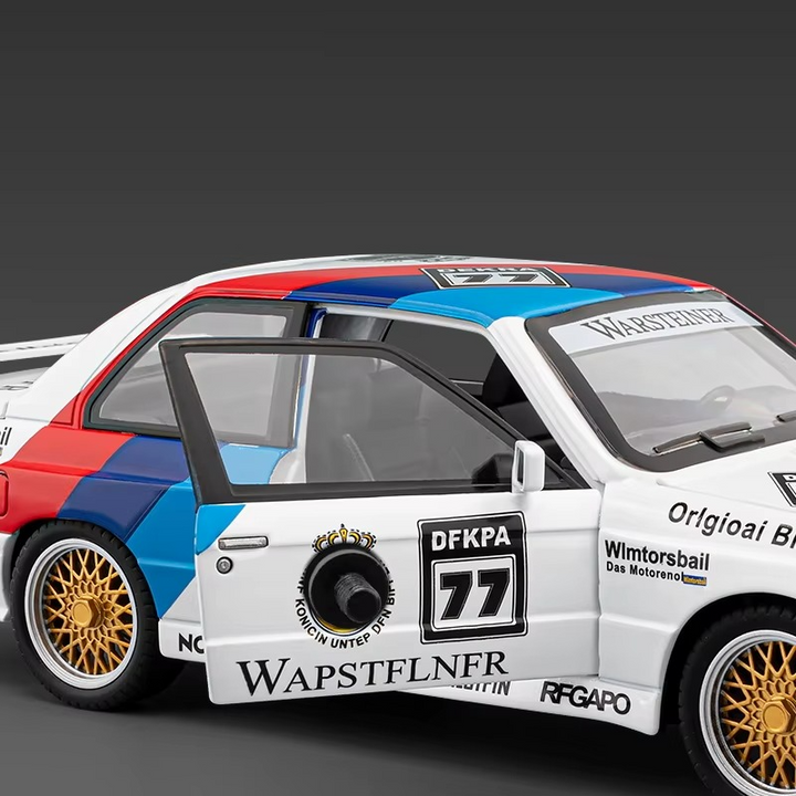 BMW M3 Warsteiner Racing 1:24 22cm