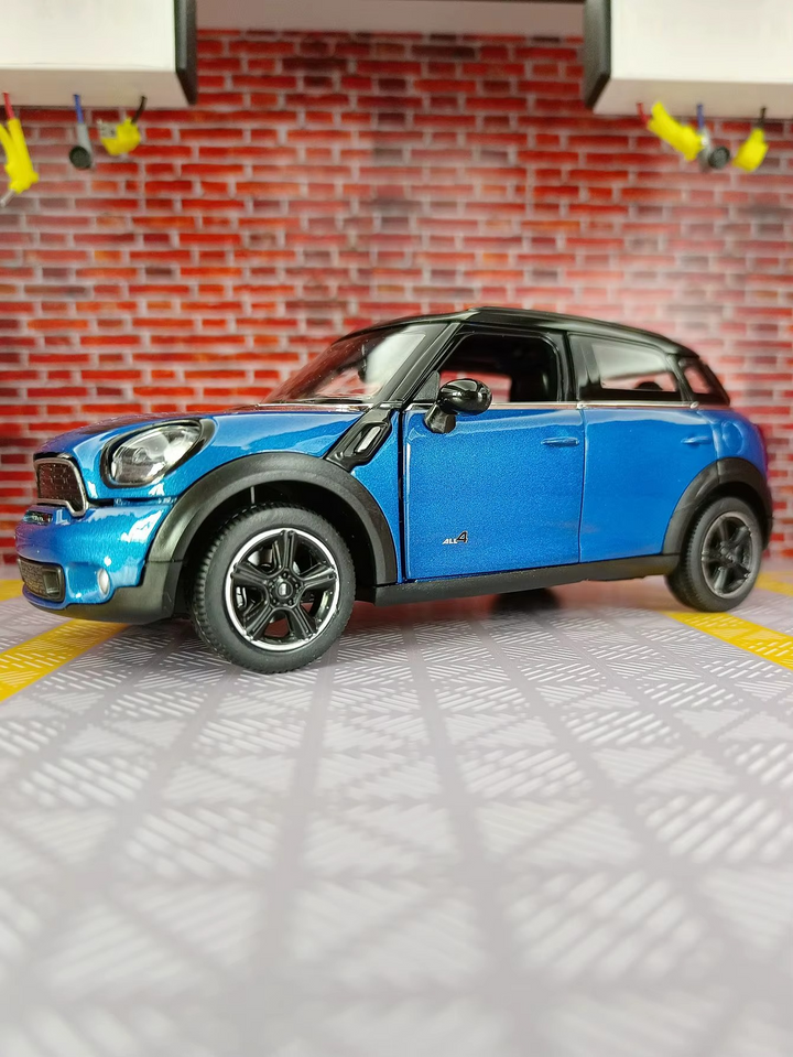BMW Mini Cooper S Countryman 1:24