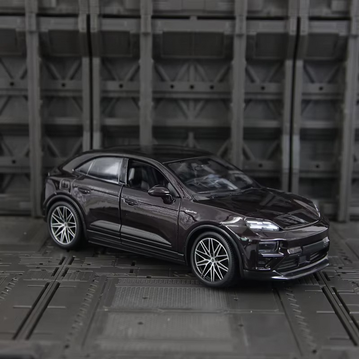 Porsche Macan 4 Electric 1:24