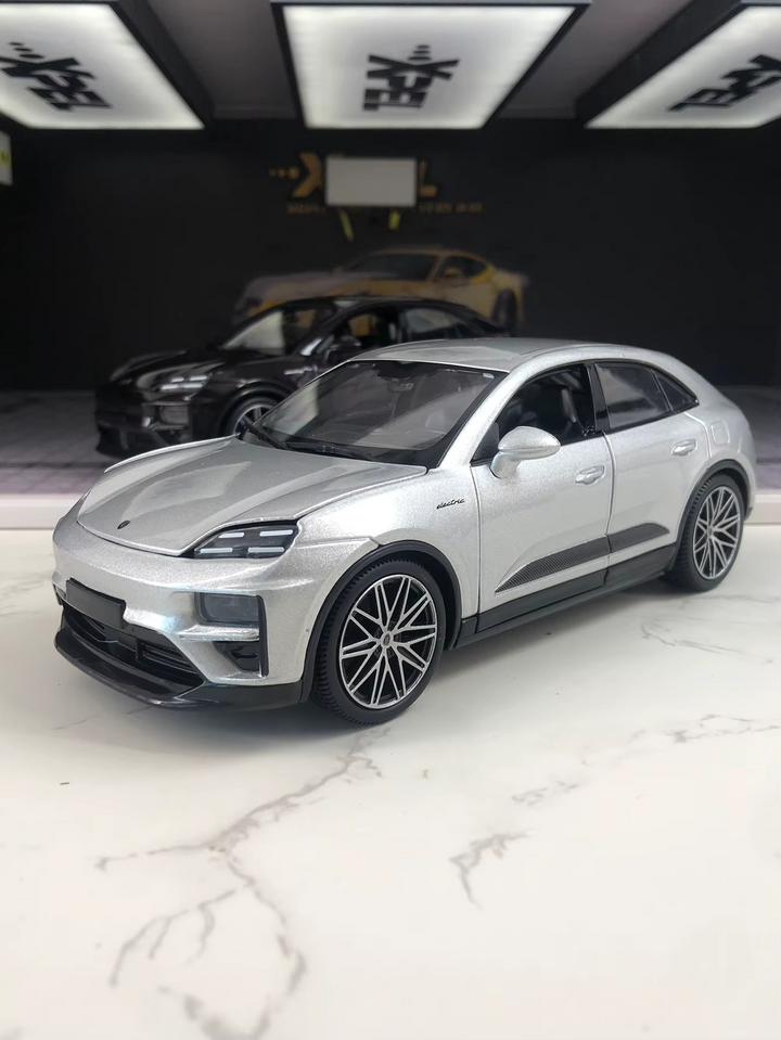 Porsche Macan 4 Electric 1:24