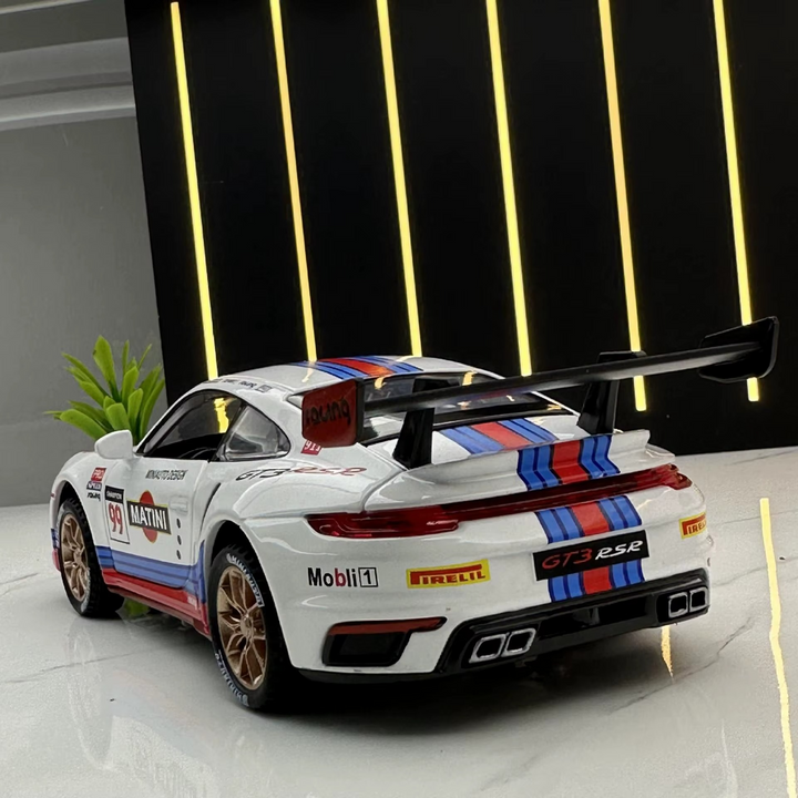 Porsche Martini 911 GT3 1:24 20cm
