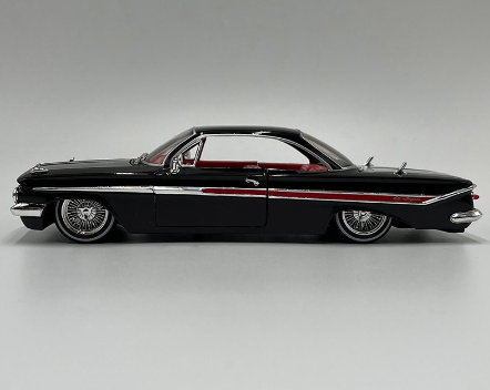 Chevy Impala 1961 1:24