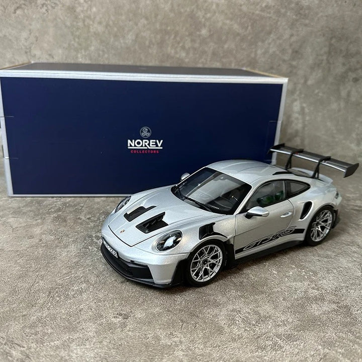 PORSCHE 911 GT3 1:18