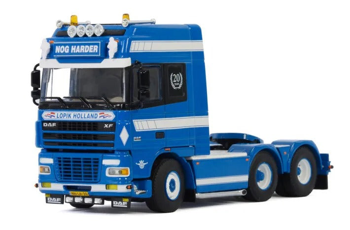 Caminhão DAF XF 95 1:50