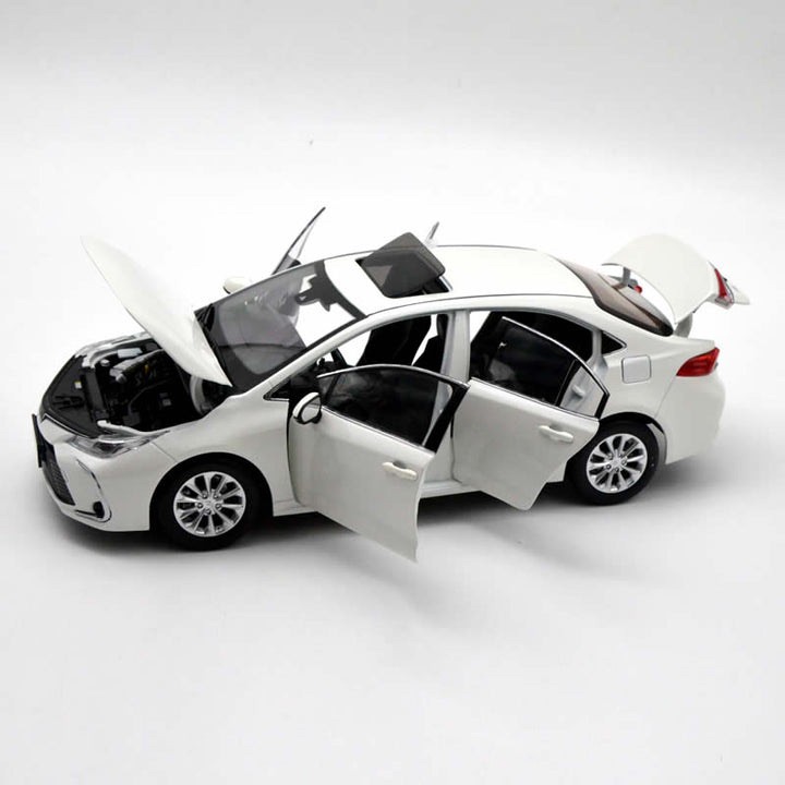 Corolla 1:18