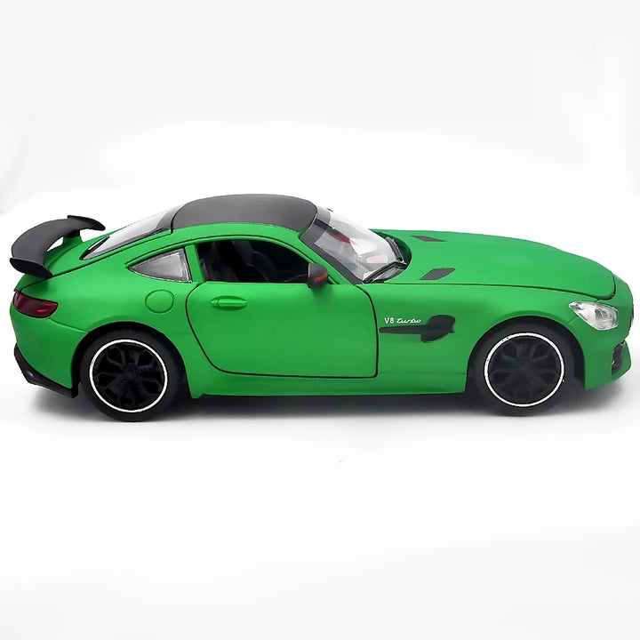 Mercedes-AMG GT R 1:24 19cm