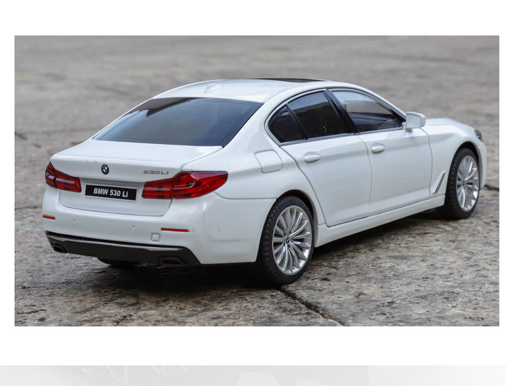 BMW 530LI 1:18 26cm