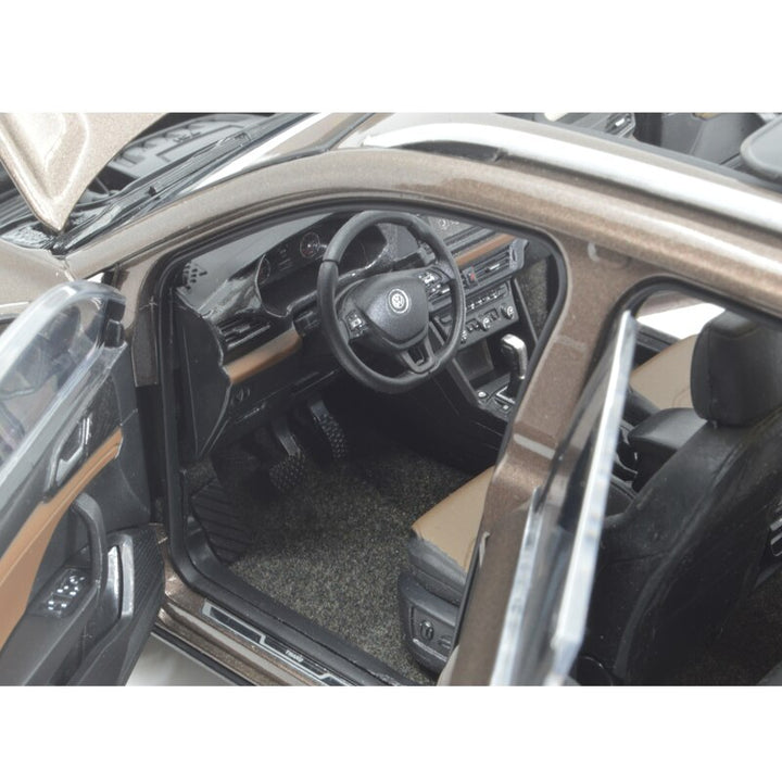 Tharu 1:18 Volkswagen