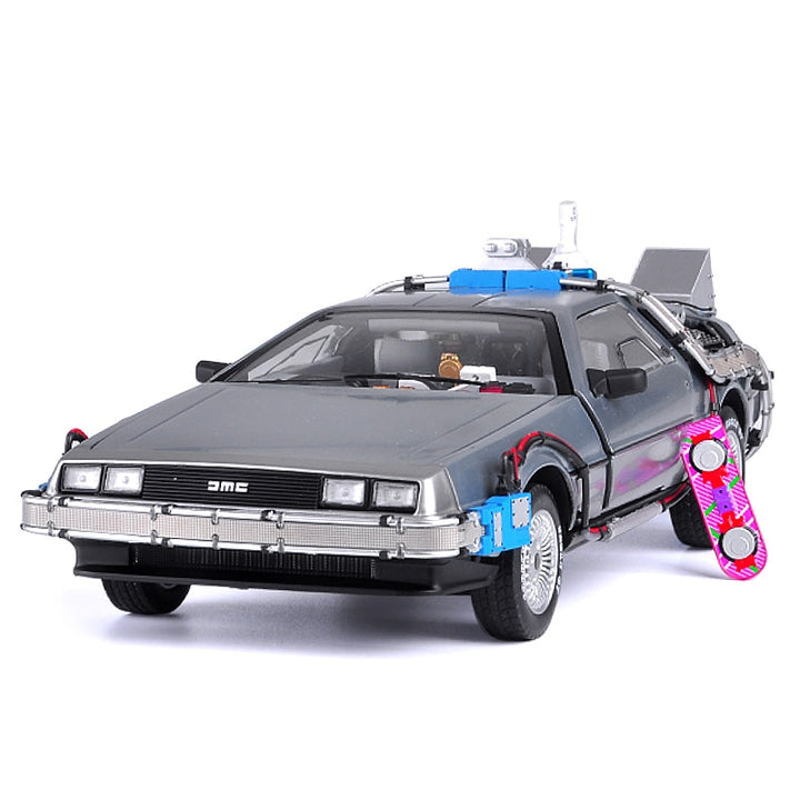 DeLorean 1:18 25cm