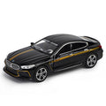 BMW M8 1:32