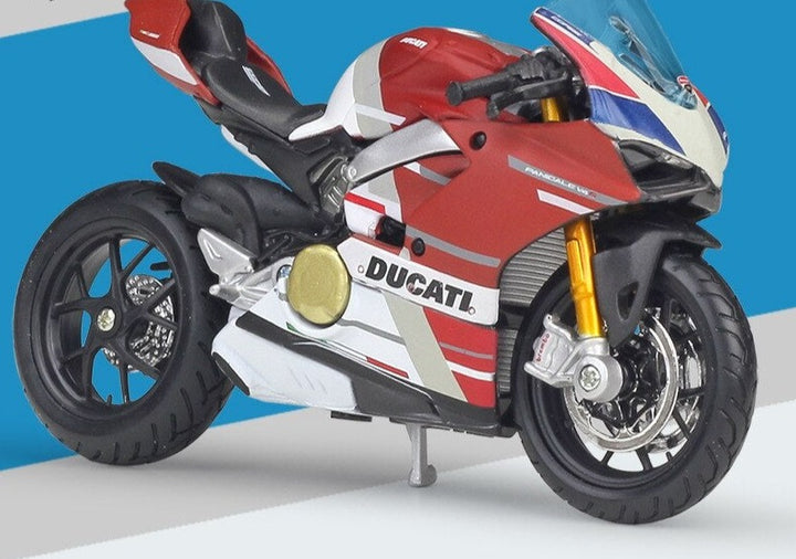 Moto 1:18 Ducati Naked V4
