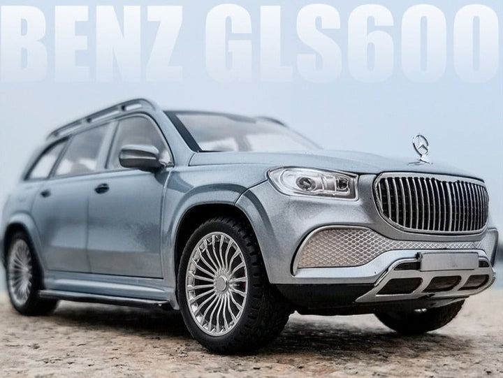 Mercedes-Benz Maybach GLS600 1:24 21cm