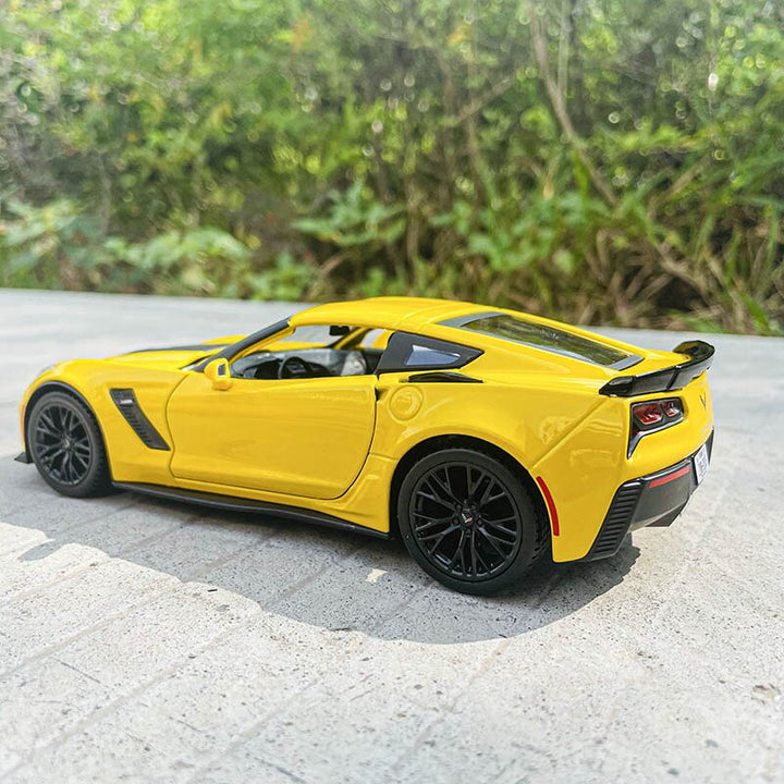 Chevrolet Corvette 2015 Z06 1:24 19cm