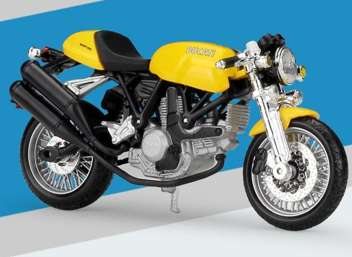 Moto 1:18 Ducati Naked V4