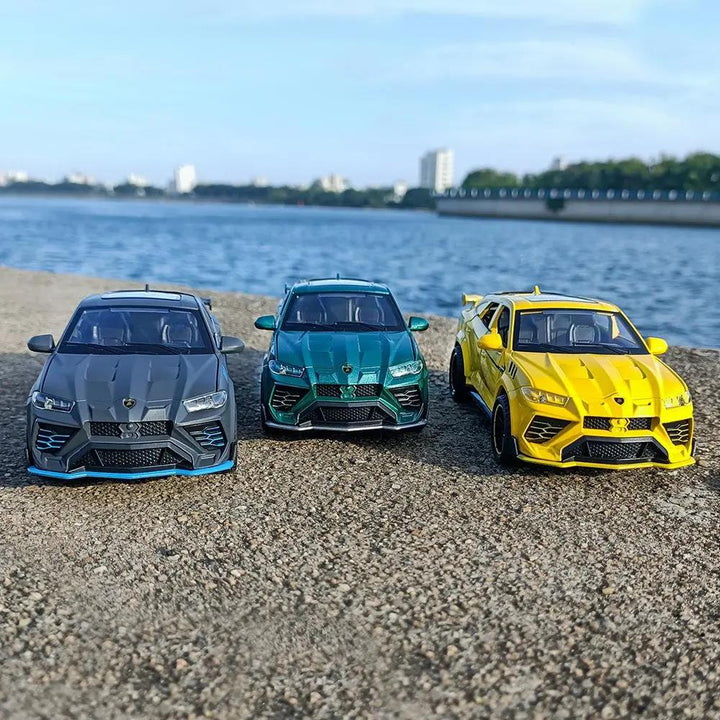Lamborghini Urus 1:32