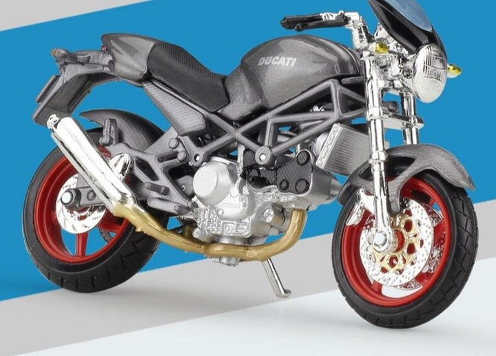 Moto 1:18 Ducati Naked V4