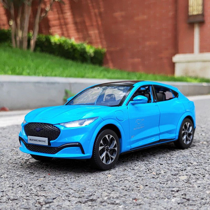 Ford Mustang Mach-E SUV Elétrico 1:24