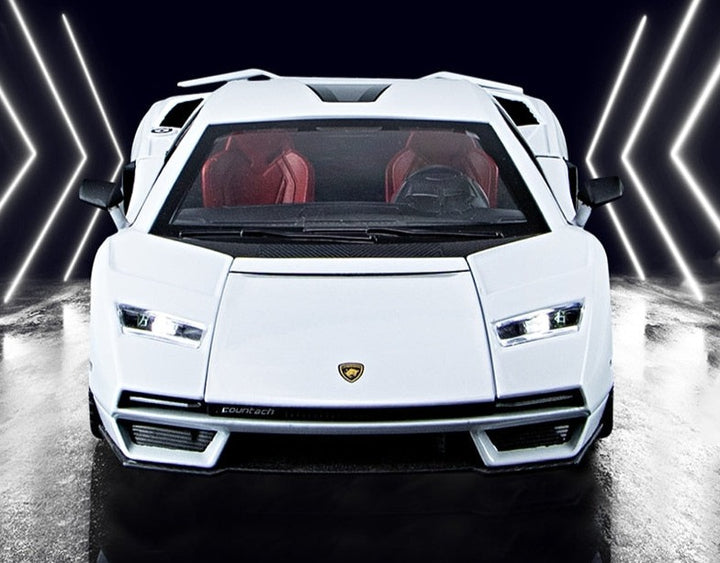 Lamborghini Countach LPI 800-4 1:24 21cm