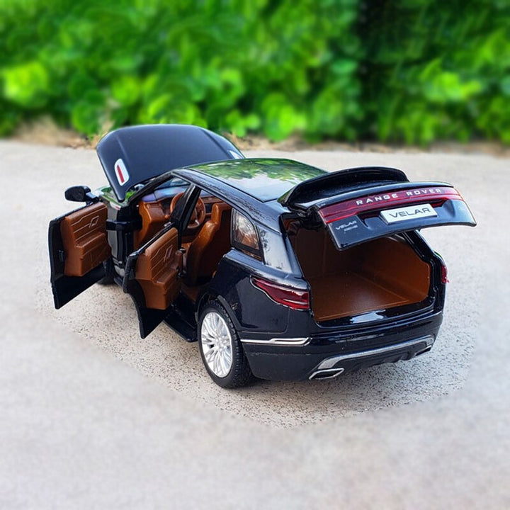 Range Rover Velar 1:32