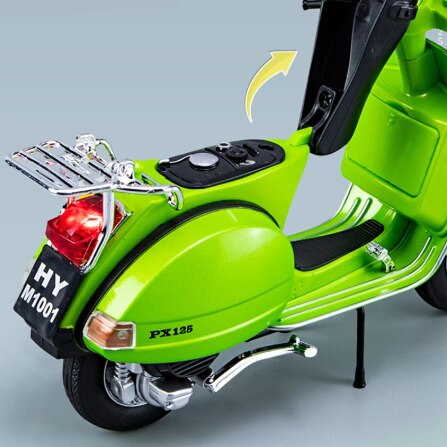 Moto Vespa 125 1:10