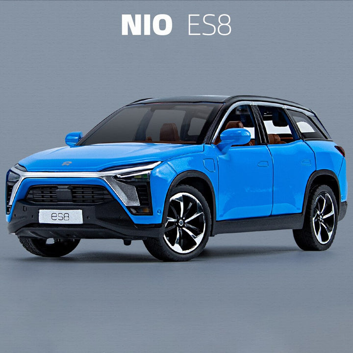 Azure / NIO SUV 1:24 21cm