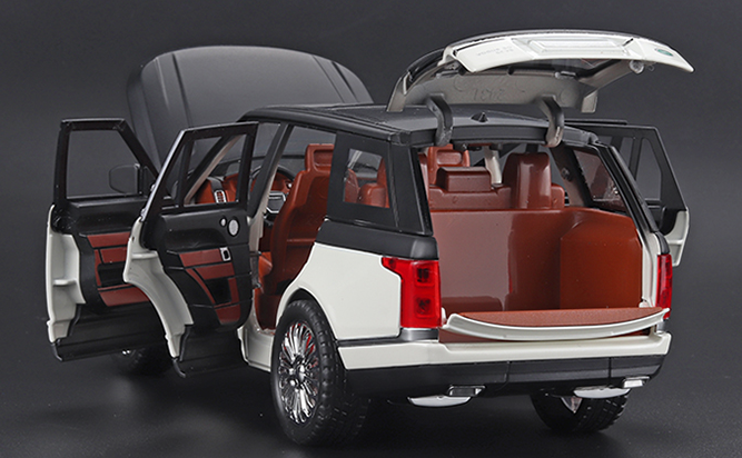 Range Rover Vogue 1:24 21cm