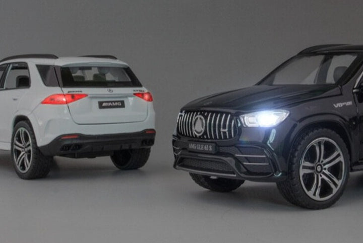 Mercedes Benz GLE 63S 1:32 16cm