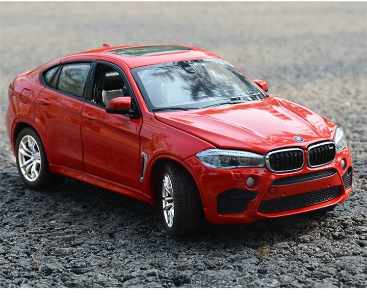 BMW X6 M 1:24 19CM